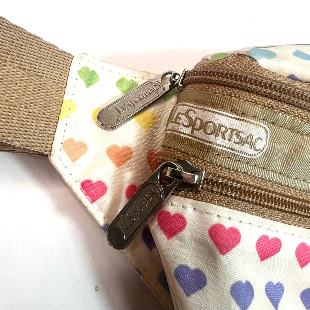 LeSportsac Rainbow Heart Belt Bag Fanny Pack - Picture 6 of 15